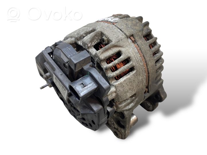 Volkswagen Golf V Alternator 03C903023D