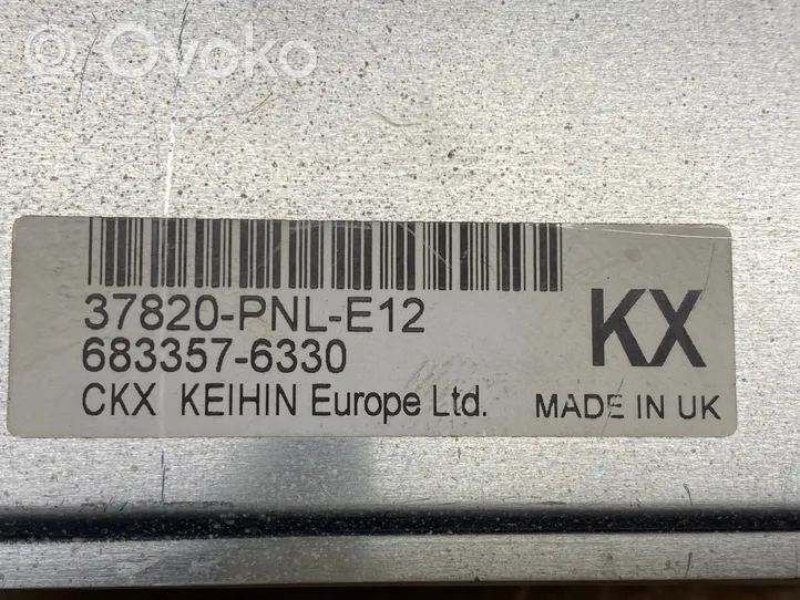 Honda CR-V Komputer / Sterownik ECU i komplet kluczy 37820PNLE12