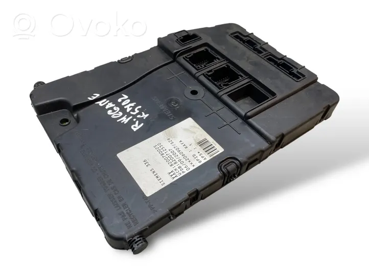 Renault Megane II Komputer / Sterownik ECU i komplet kluczy 8200509516