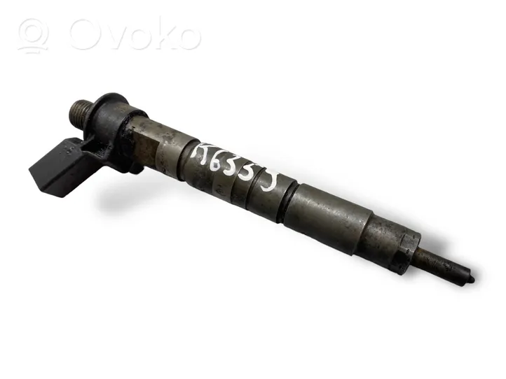 BMW 3 E90 E91 Fuel injector 7797877