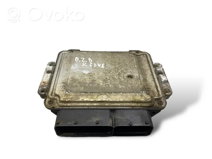 Opel Zafira B Engine control unit/module 55198922