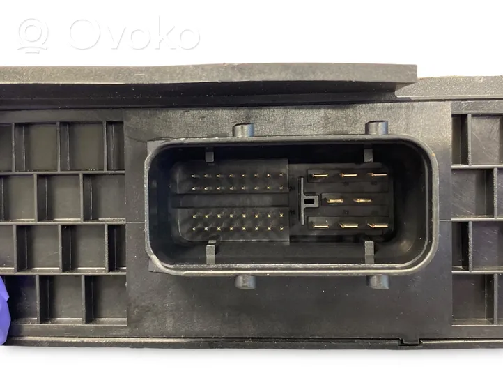 Audi A6 S6 C6 4F Unité de contrôle à bord d'alimentation 4F0907280A