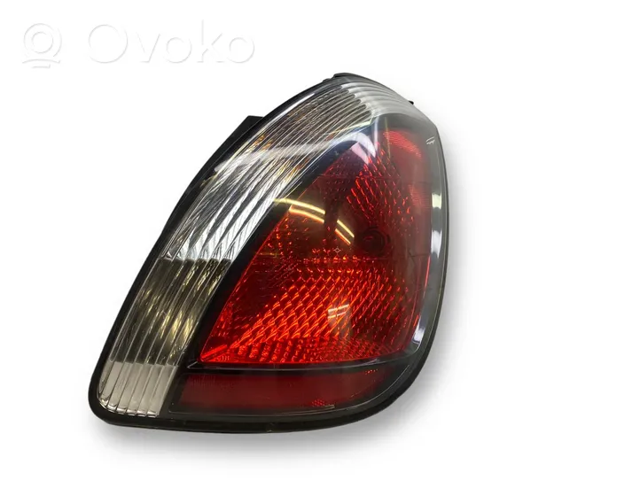 KIA Rio Lampa tylna 924021G2