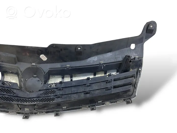 Opel Astra H Maskownica / Grill / Atrapa górna chłodnicy 13225788