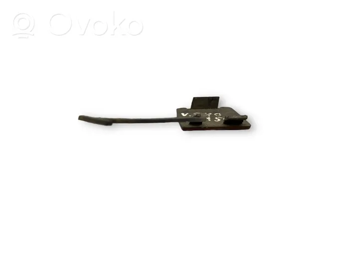 Volvo S40 Tappo/coprigancio di traino paraurti posteriore 30678001