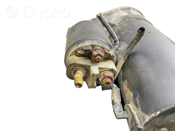 BMW 7 E38 Starter motor 0001110071