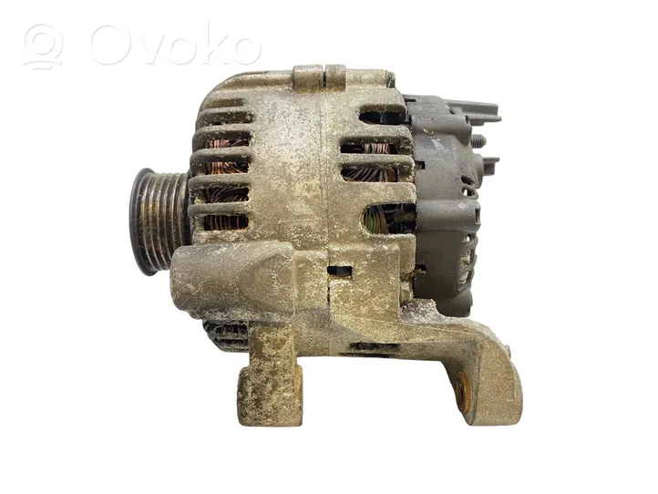 BMW X5 E53 Alternator 2543236A