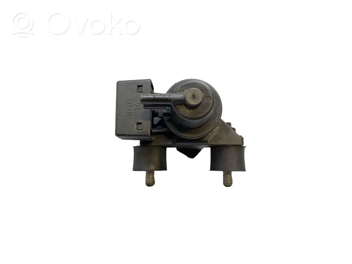 Volvo S60 Turboahtimen magneettiventtiili 867844