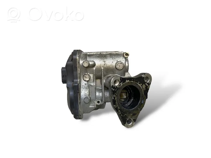 Nissan Juke I F15 Zawór EGR H8201143495