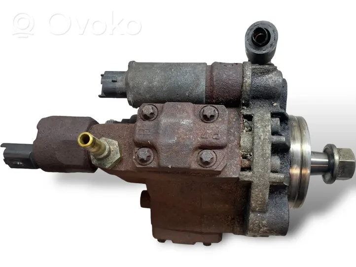 Ford Focus Polttoaineen ruiskutuksen suurpainepumppu 4M5Q9B395AE