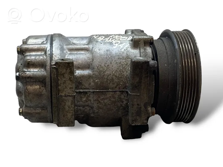 Nissan Qashqai Oro kondicionieriaus kompresorius (siurblys) 926009865R