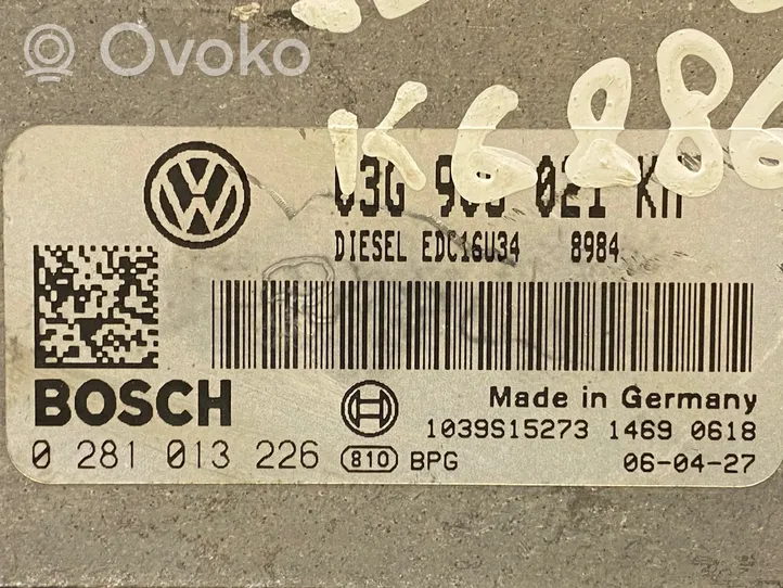 Volkswagen Jetta V Variklio valdymo blokas 0281013226