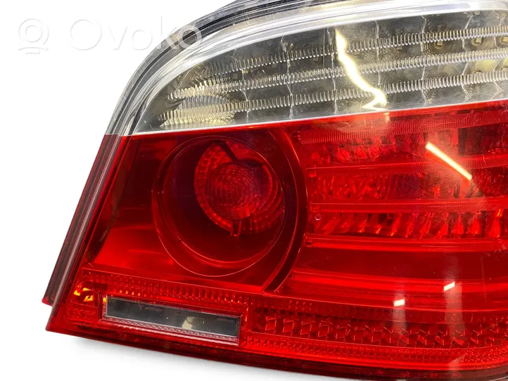 BMW 5 E60 E61 Lampy tylne / Komplet 7361881