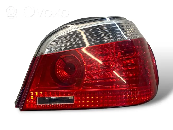 BMW 5 E60 E61 Lampa tylna 7165738