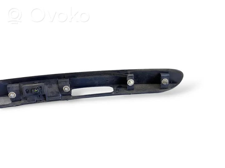 Peugeot 207 Trunk door license plate light bar 