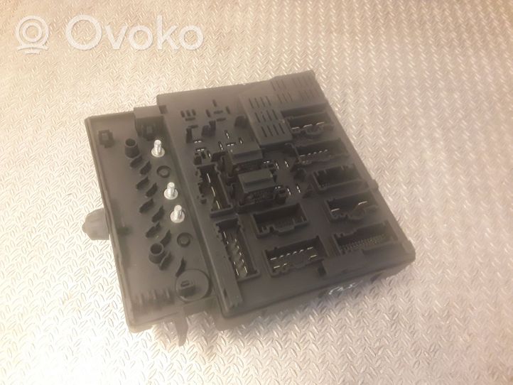 BMW Z4 E85 E86 Relay mounting block 8378113