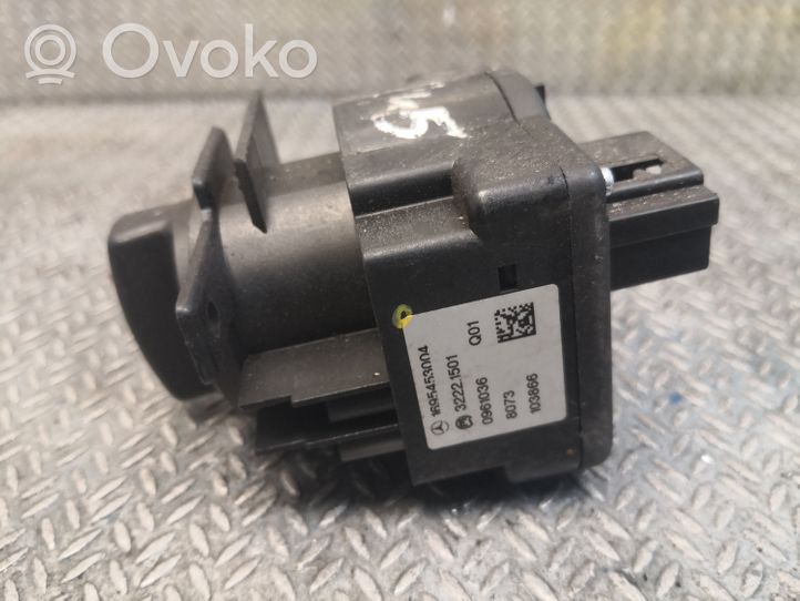 Mercedes-Benz B W245 Interruptor de luz 1695453004