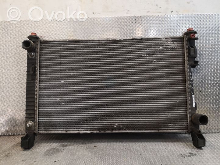 Mercedes-Benz A W169 Radiateur de refroidissement 1695001504