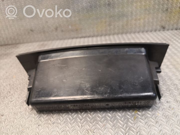 Mercedes-Benz Vito Viano W639 Kojelaudan säilytyslokero 9066890147