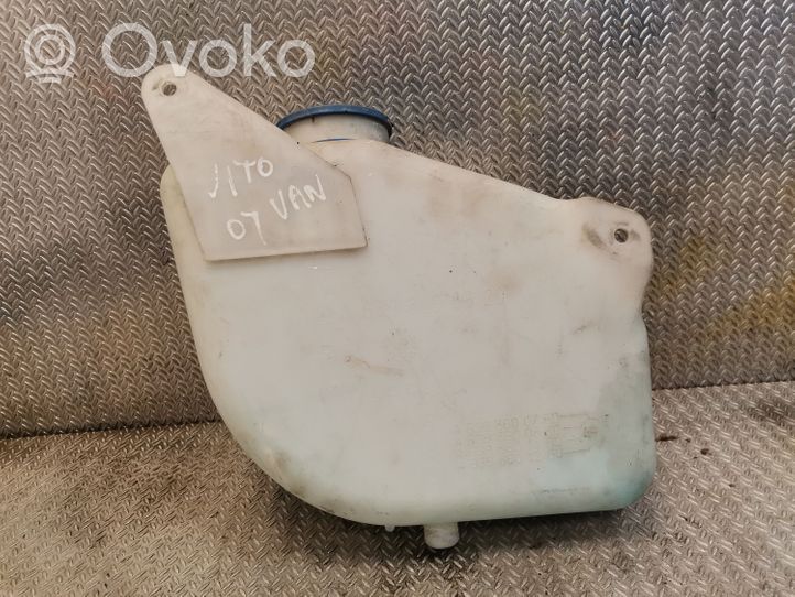 Mercedes-Benz Vito Viano W639 Zbiornik płynu spryskiwaczy lamp 6398690320