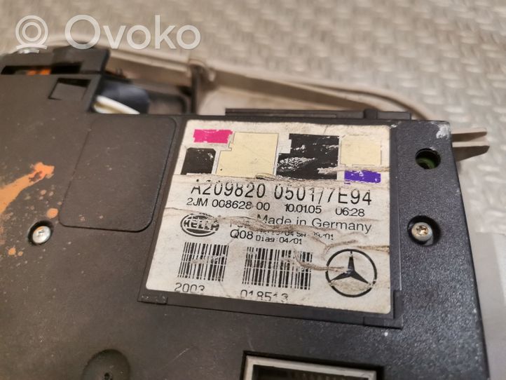 Mercedes-Benz CLK A209 C209 Illuminazione sedili anteriori 2098200501