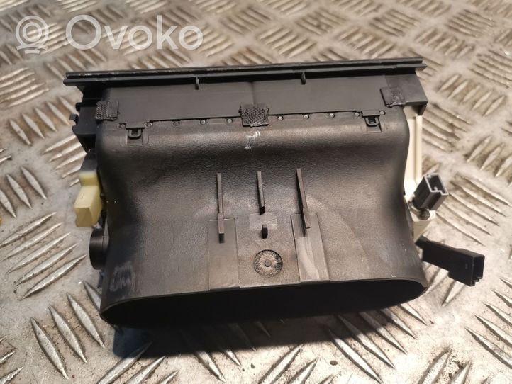 BMW 7 E38 Altri elementi della console centrale (tunnel) 8390117