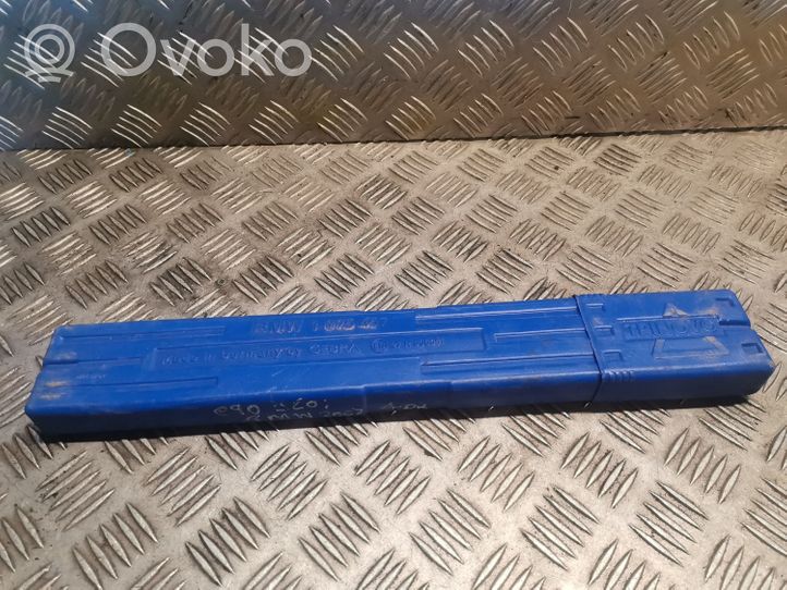 BMW 3 E90 E91 Tool box 1095457