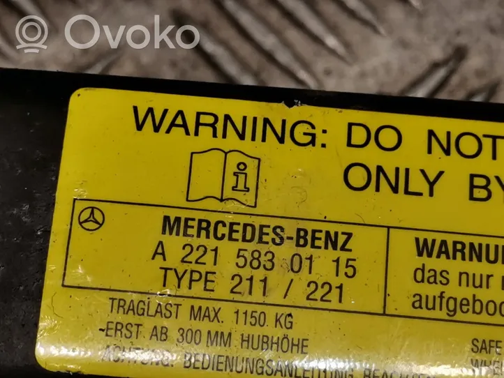Mercedes-Benz S W221 Tunkki 2215830115