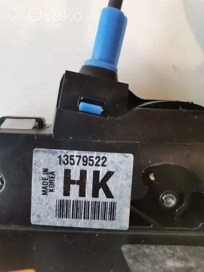 Opel Mokka X Front door lock 13579522