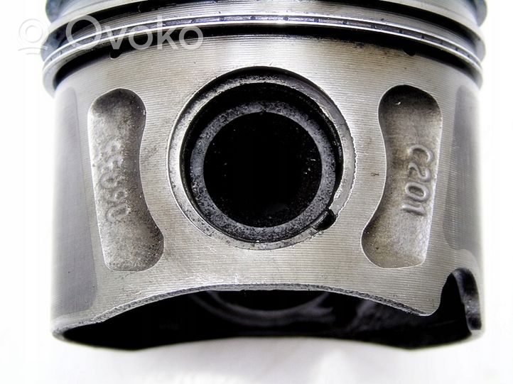 Opel Corsa C Piston Z13DTH