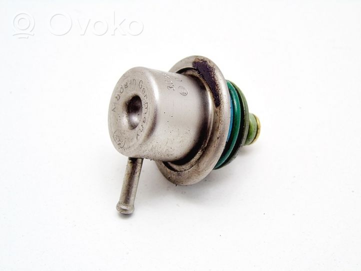 Opel Vectra B Regulator ciśnienia paliwa 0280160560