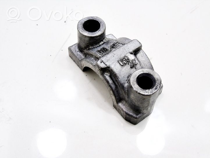 Opel Vectra C Camshaft holder 