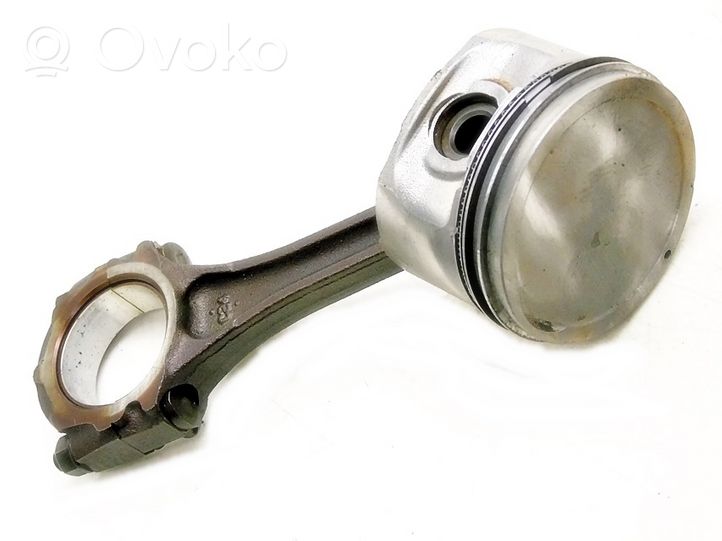 KIA Rio Piston avec bielle 