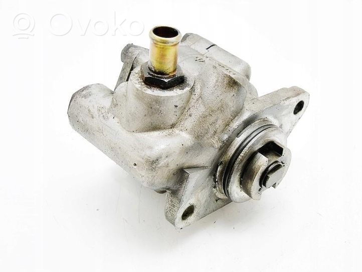 Opel Movano C Pompe de direction assistée 7683955114