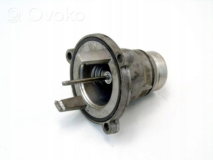 BMW X5 E53 Obudowa termostatu 7586885