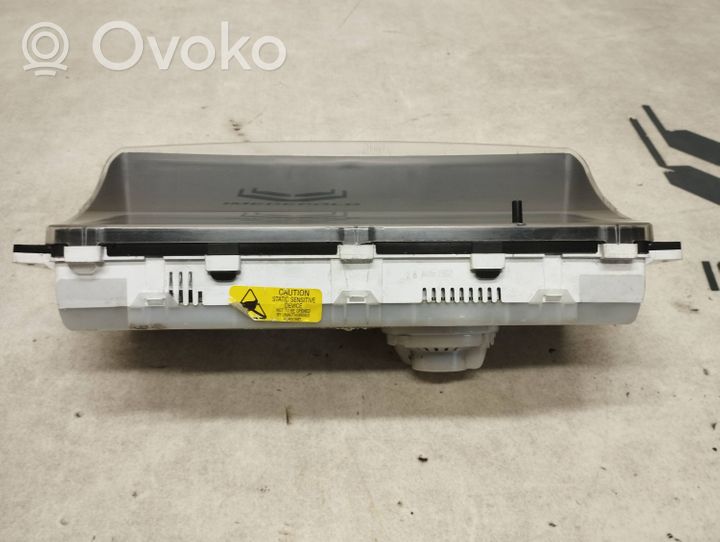 Land Rover Discovery Tachimetro (quadro strumenti) YAC001470