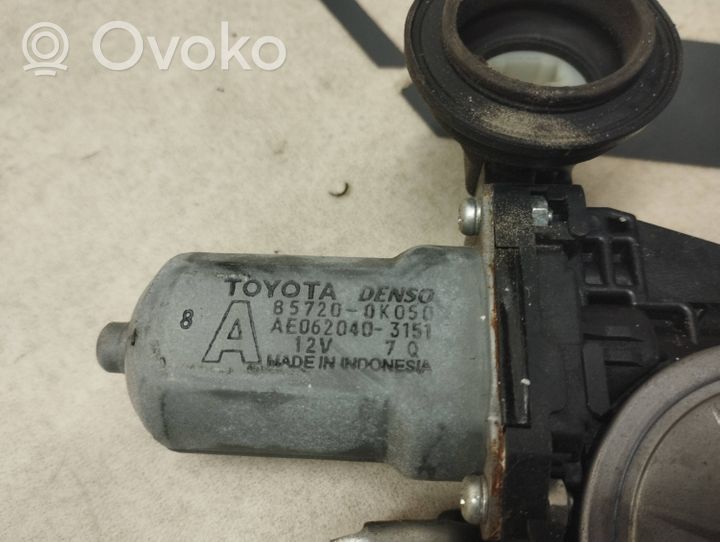 Toyota Hilux (AN10, AN20, AN30) Priekšpusē loga pacēlāja motoriņš 85720-0K050