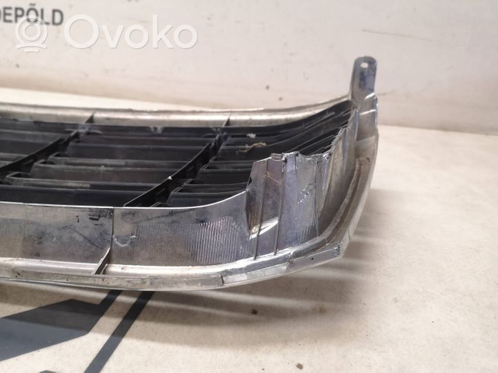 Toyota Land Cruiser (J100) Atrapa chłodnicy / Grill 5311160350