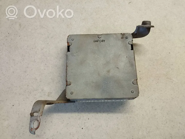 Toyota Land Cruiser (J100) Sterownik / Moduł zawieszenia pneumatycznego 8929060021