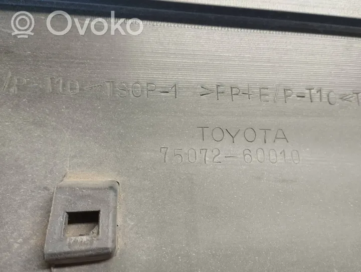 Toyota Land Cruiser (HDJ90) Etuoven lista (muoto) 75072-60010