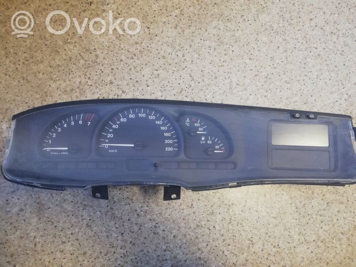 Opel Vectra B Compteur de vitesse tableau de bord 90569785KK