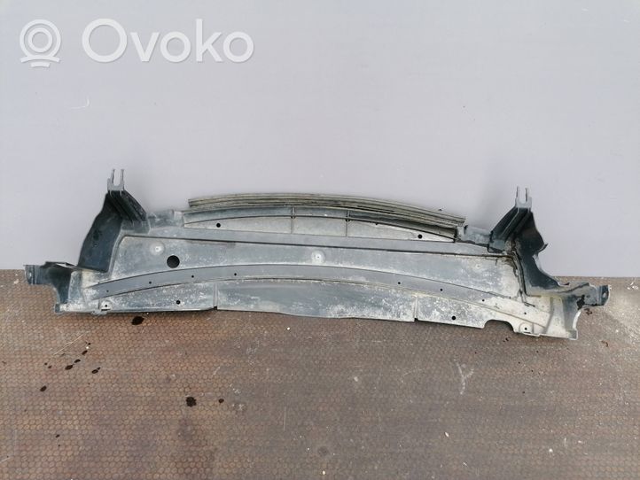 Volvo V70 Cache de protection inférieur de pare-chocs avant 09151896