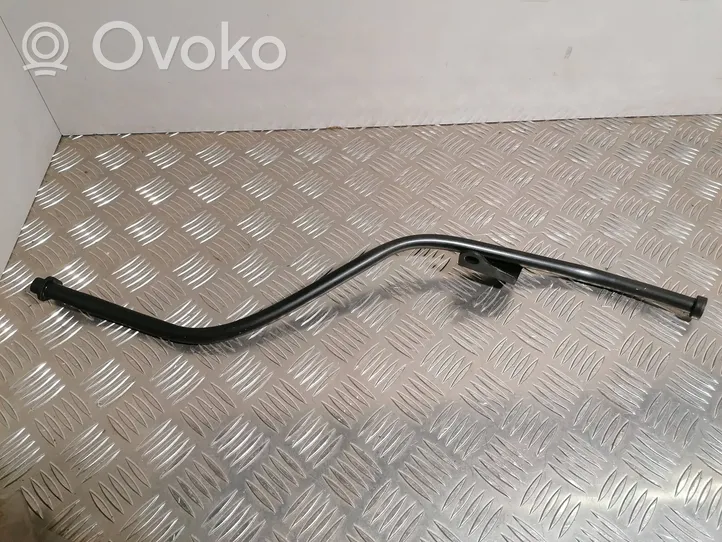 Mercedes-Benz 190 W201 Oil cooling pipe A2012700384
