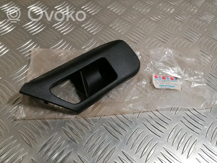 Volkswagen Golf III Altro elemento di rivestimento della portiera anteriore 1H0837248H