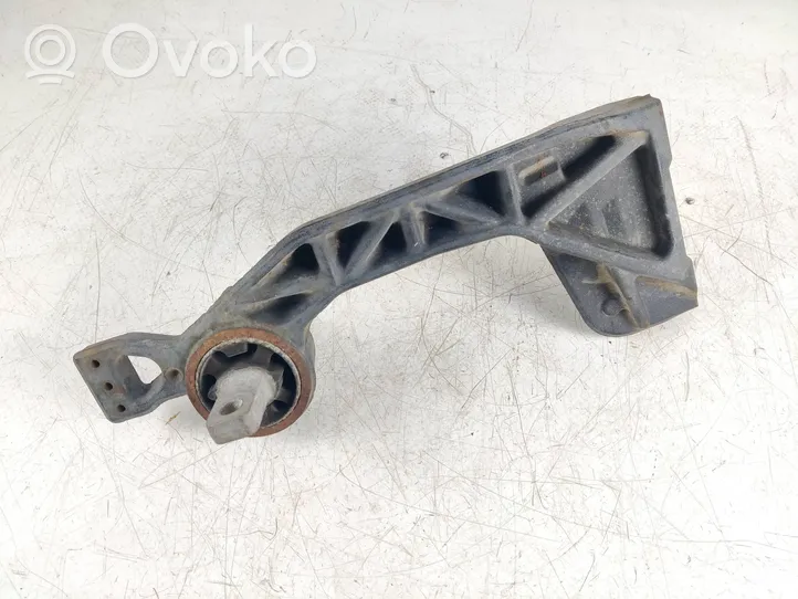 Mercedes-Benz Vito Viano W447 Support de différentiel arrière A4473530095