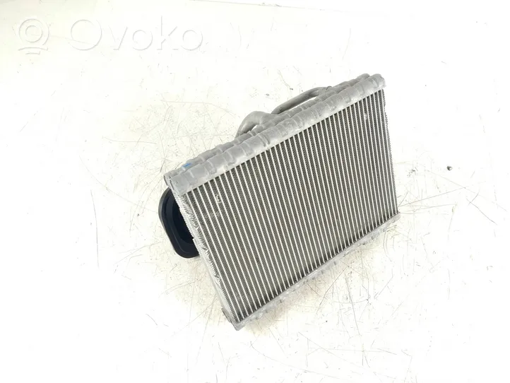 Mercedes-Benz Vito Viano W447 Radiateur de chauffage 0002551