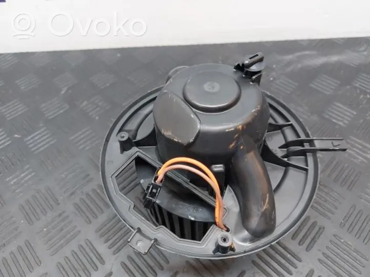 Volkswagen Scirocco Pečiuko ventiliatorius/ putikas 