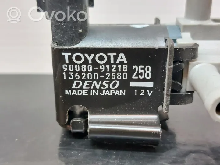 Toyota Corolla E120 E130 Turboahtimen magneettiventtiili 