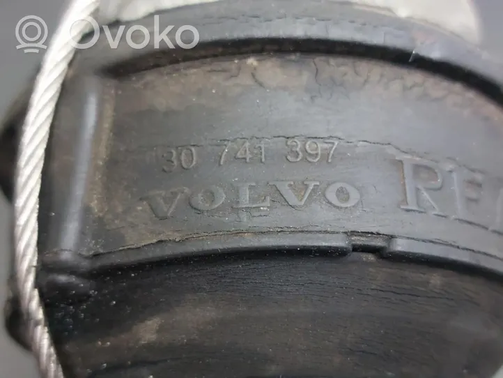 Volvo XC90 Moottorin kiinnikekorvake 