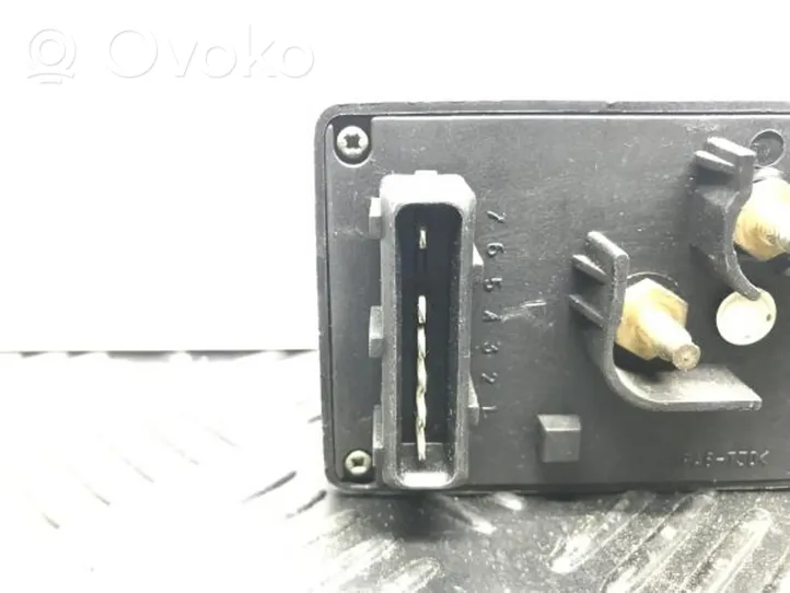 Citroen Saxo Glow plug pre-heat relay 